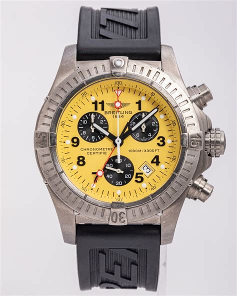 breitling avenger m1 e73360 chronograph yellow dial